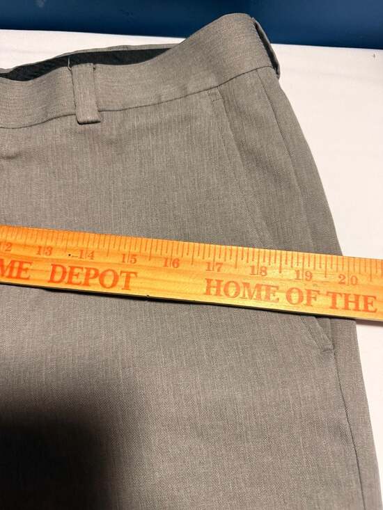 Kenneth Cole Reaction Men's 34 x 30 Grey Flat Front Dress Pants - Picture 3 of 7